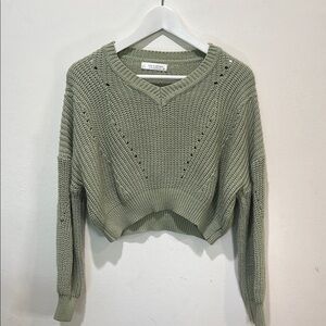 Jon & Anna Green V-Neck Sweater with Textured Knit Size Small